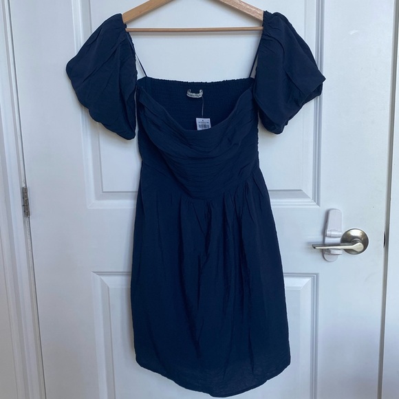 BNWT Abercrombie & Fitch Emerson Poplin Dress 💙 - Picture 1 of 10